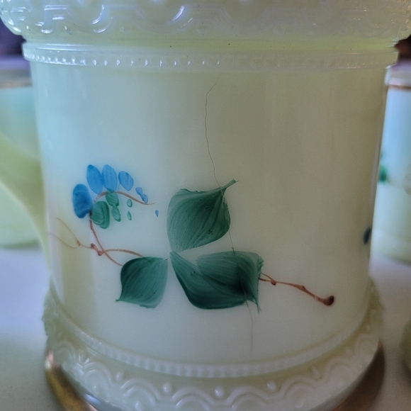 1800s Heisey Ring Band Custard Glass Pitcher & 4 Cups Rare Blue Hibiscus UV - Picture 6 of 10